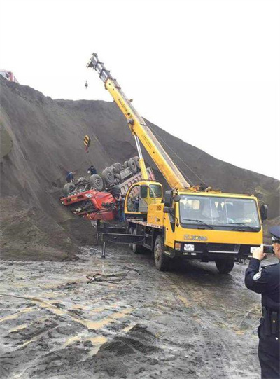 玉门上犹道路救援